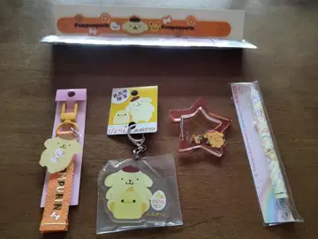 폼폼푸딩 5개 세트 산리오 (러버밴드, 키링 외)