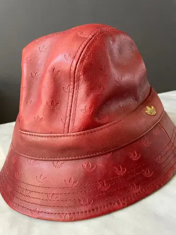 adidas 빈티지 가죽 버킷햇