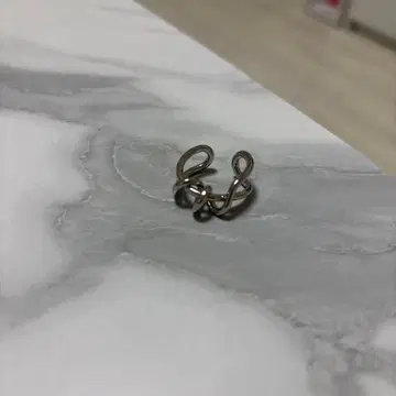 트위스트 디자인 실버 오픈 반지