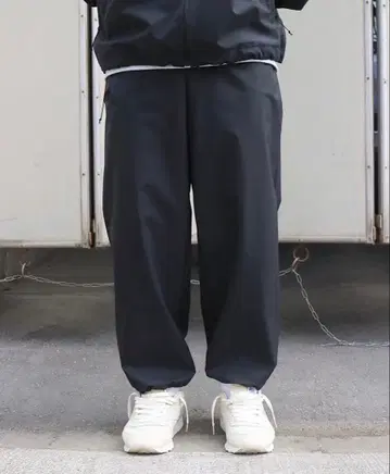 SO ORIGINAL SCHOELLER 3LAYER TRACK PANTS