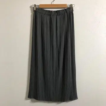 플리츠 롱 스커트