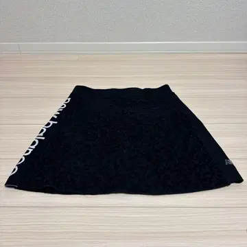 new balance 레오파드 무늬 스커트