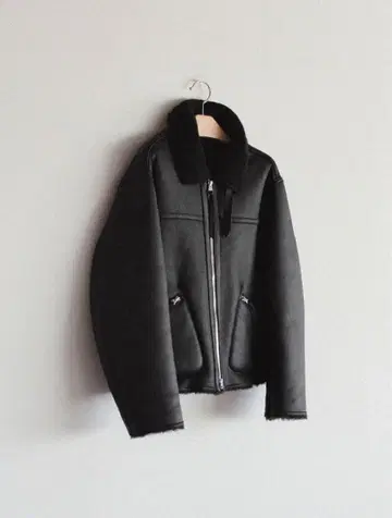Mouton Irvin Aviator Jacket
