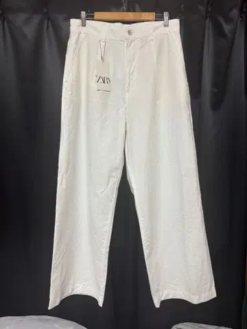[ 택 포함 새상품 ] ZARA 와이드 레그 화이트 컬러