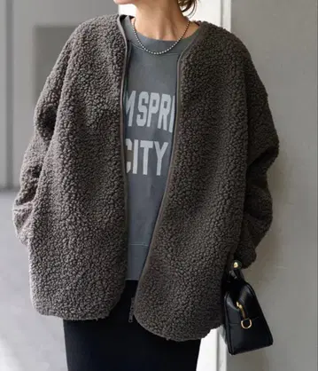 별주 [Champion/챔피온] 보아 플리스 자켓