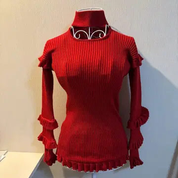 [ 새상품 ] 릴릴리 니트 빨간색 프릴 lillilly