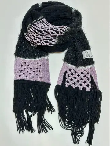 rurumu: 프린지 머플러 블랙 핑크 퍼플
