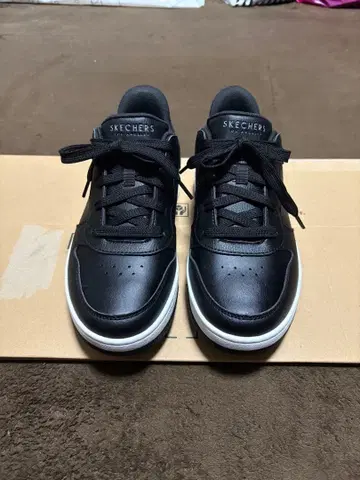 [ 빠른 발송 ] SKECHERS 슬립인즈 블랙 스니커즈