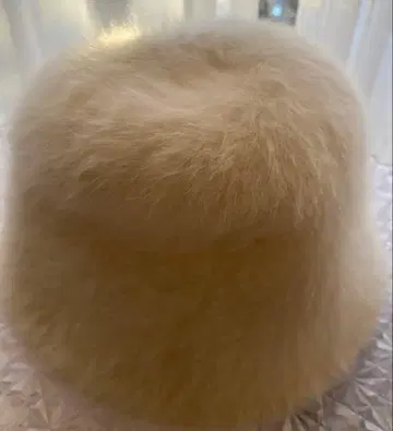 미사용 새상품 크림색 퍼 버킷햇