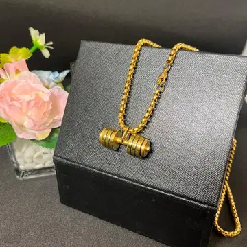 덤벨형 골드 컬러 목걸이