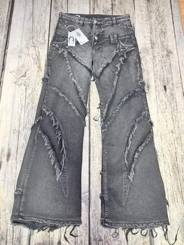 COZY WORLDWIDE BAGGY FLARE JEANS