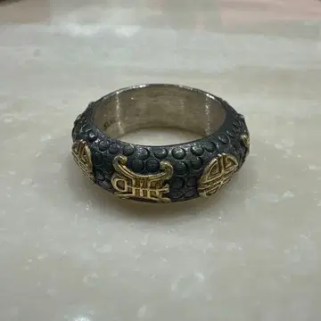 실버 장식적인 반지