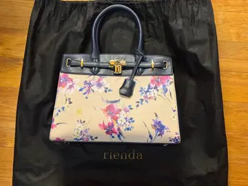 [ 새상품 하자품 ] rienda 꽃무늬 토트백 핸드백