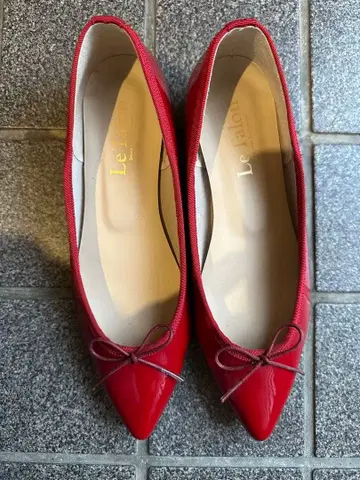 LE TALON 스틸레토 플랫슈즈 23cm 빨간색 새상품급