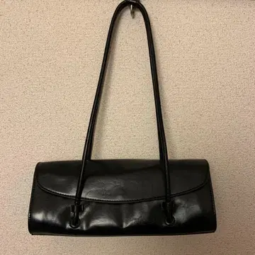 코코딜 핸드백 블랙