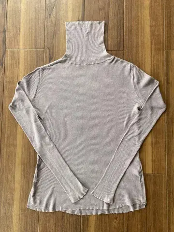 소주 soeju 캐시미어 혼방 터틀넥 프리