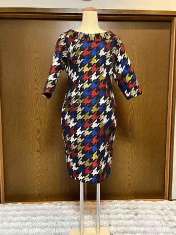 하운드 투스 패턴 7부 소매 무릎 아래 기장 원피스
