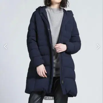 새상품급 [ MAYSON GREY ] 네이비 후드 부착 롱 다운 자켓