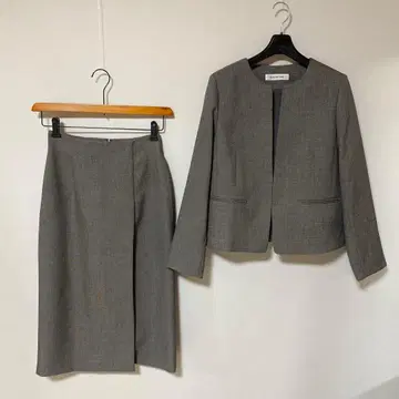 내추럴 뷰티 베이직 노카라 수트 S W64 DMW