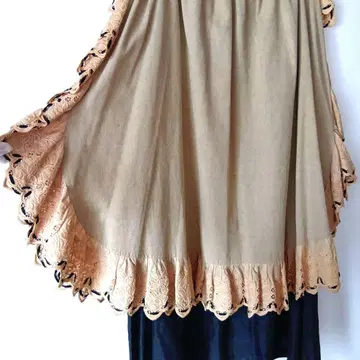 아틀리에 혜 플레어 스커트