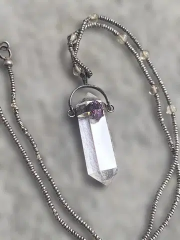 크리스탈 자수정 펜던트 목걸이