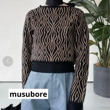 MUSUBORE 무스보레 총 패턴 니트 스웨터 새상품급 긴팔 상의