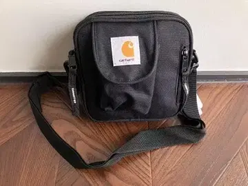 Carhartt 블랙 숄더백