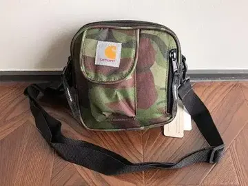 Carhartt 카모플라쥬 숄더백