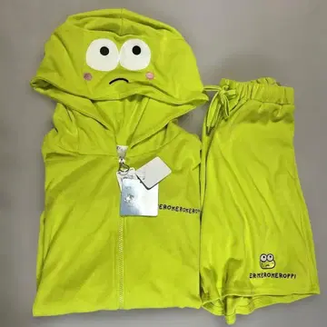 새상품 케로케로케롯삐 셋업 M 여성용 니시무라 유우지 산리오