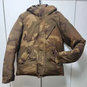 417 EDIFICE 화이트 덕 다운 자켓 카모 무늬