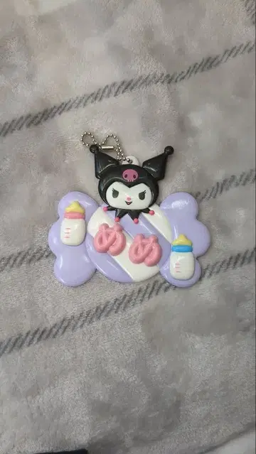 마이멜로디 키링 포함 디자인