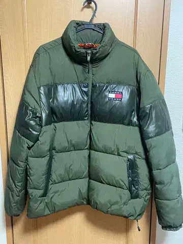 TOMMY JEANS 올리브 그린 다운 자켓 L