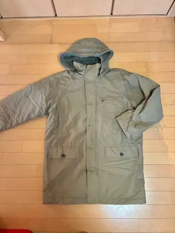 mont-bell 보아 퀼팅 모즈 코트 카키