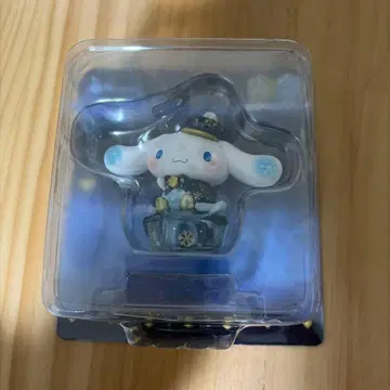 산리오 홀리데이 컬렉션 피규어