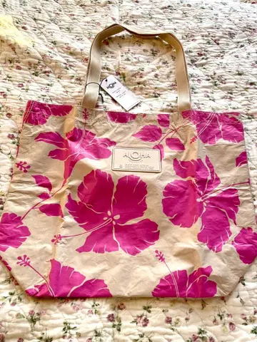 2025 신상 리버서블 하이비스커스 패턴 토트백