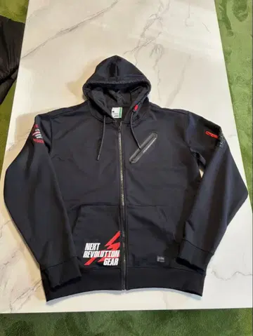 아이즈 프론티어 상하의