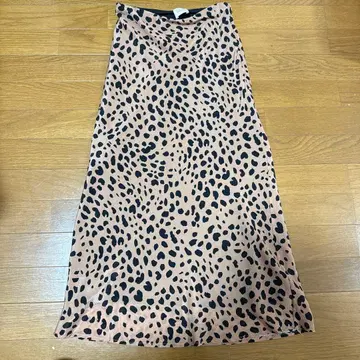 마이 어패럴 my apparel 사에코 레오파드 스커트