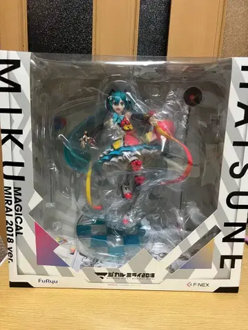 하츠네 미쿠 MAGICAL MIRAI 2018 ver. 피규어