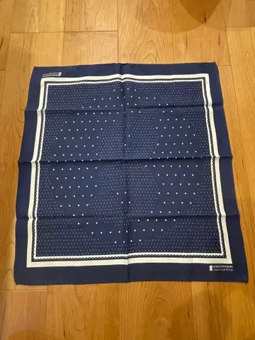 굿이너프 goodenough 반다나 g