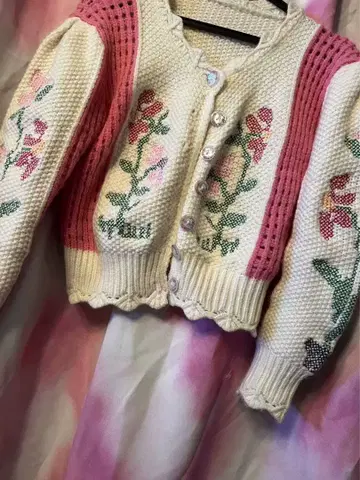 오샤레 공주 민족풍 자수 가디건