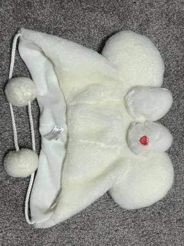 화이트 귀달이 퍼 모자