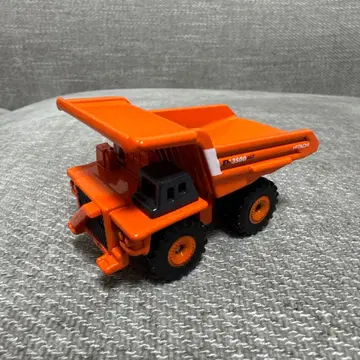 토미카 HITACHI EH-3500 ACT 덤프트럭 미니카