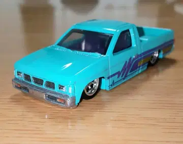 핫휠 루스품 새상품급 닛산 D21형 하드바디