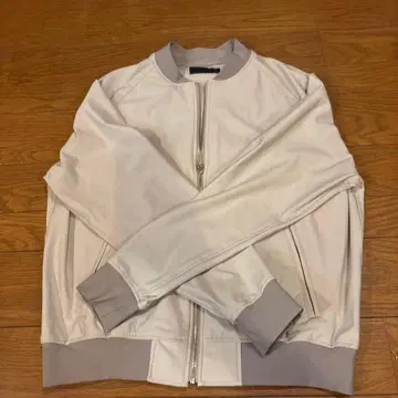 EUROKENVY 화이트 점퍼