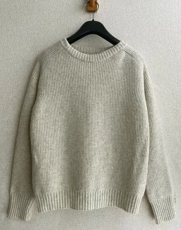 미사용 정가 12100엔 NARU  타즈매니아7G 편직 크루넥 니트