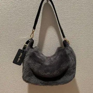 페레리 루쏘 메리노 라이트 무스탕 멀티 웨이 핸드백