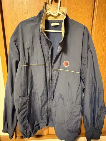 네이비 나일론 자켓