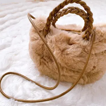 숄더 핸드백 2way 퍼 백 베이지