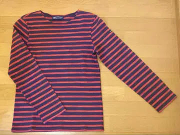 SAINT JAMES 보더 티셔츠 네이비 x 레드