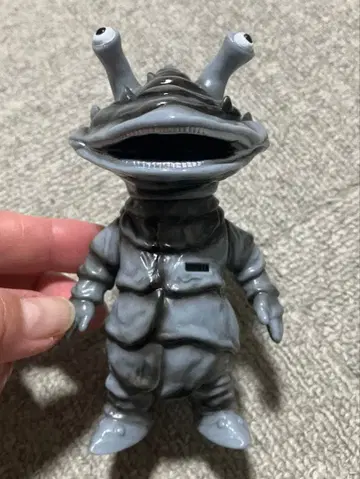 카네곤 피규어 소프트 비닐 그레이 계열